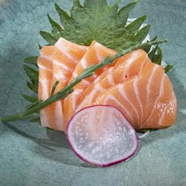 SASHIMI SALMON