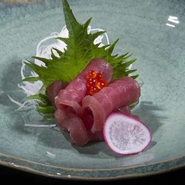 SASHIMI MAGURO