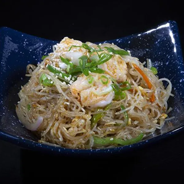 FIDEOS DE ARROZ CON GAMBAS Y VERDURA