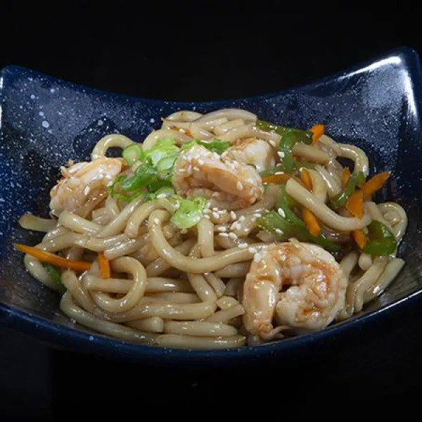 UDON CON GAMBAS